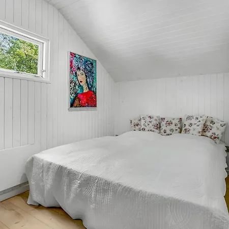 3 Bedroom Stunning In Ferienhaus *