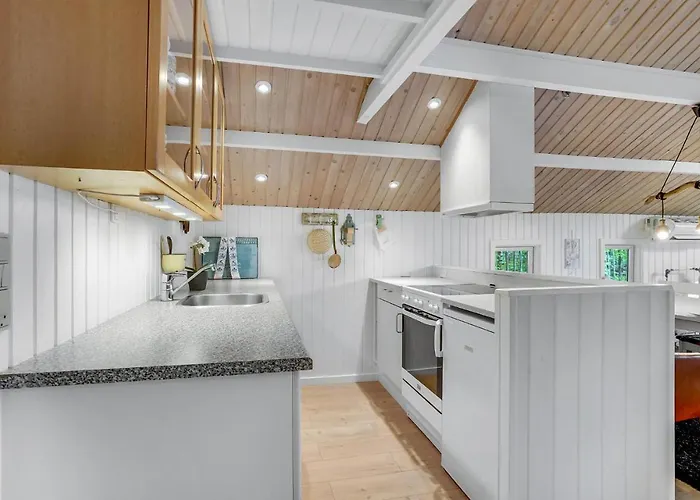 3 Bedroom Stunning In *
